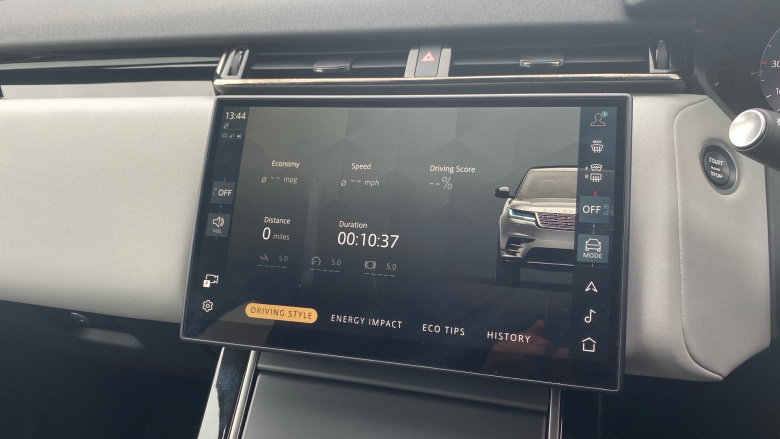 Land Rover Range Rover Velar 2.0 D200 MHEV Dynamic SE 5dr Auto Diesel Estate